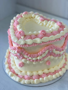 Vintage heart  all the frills - cake