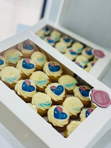 24 mini i love AUSTRALIA cupcakes