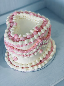 Vintage heart  all the frills - cake