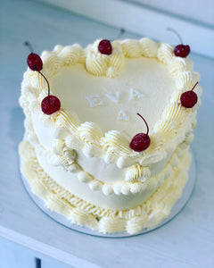 Vintage heart all white   -Cake