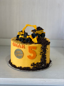 8" construction 🏗️ cake