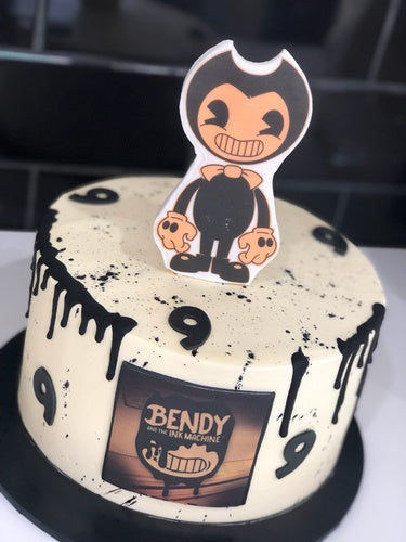 BLACK BENDY - 9"cake