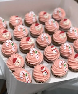 24 - PINK GREETINGS Cupcakes