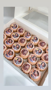 24 mini   ENCANTO cupcakes