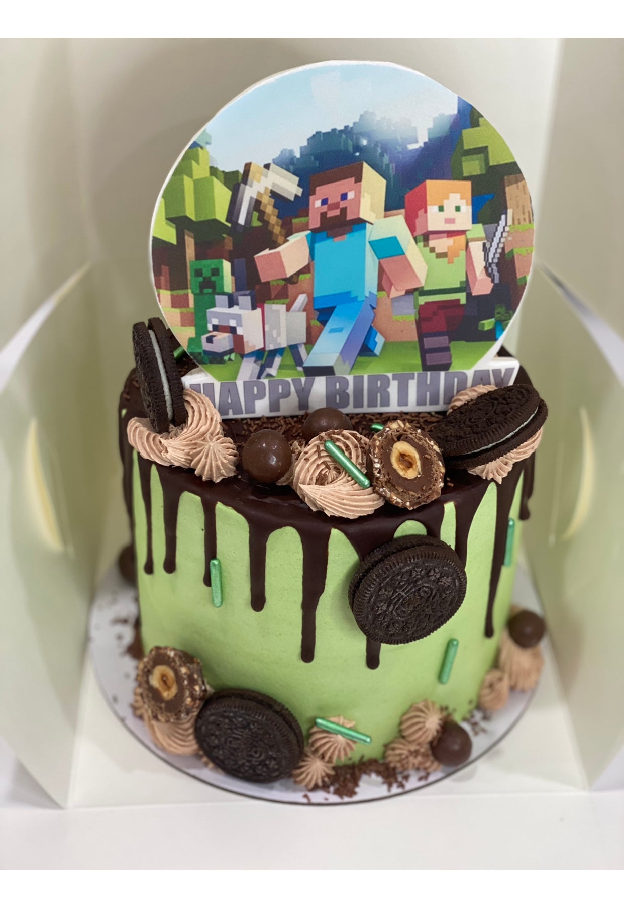 Sugar Cloud Cakes - Cake Designer, Nantwich, Crewe, Cheshire | A Minecraft  Themed 8th Birthday Cake for Oliver, Crewe