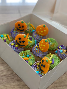 Trick or treat - 24 mini cupcakes