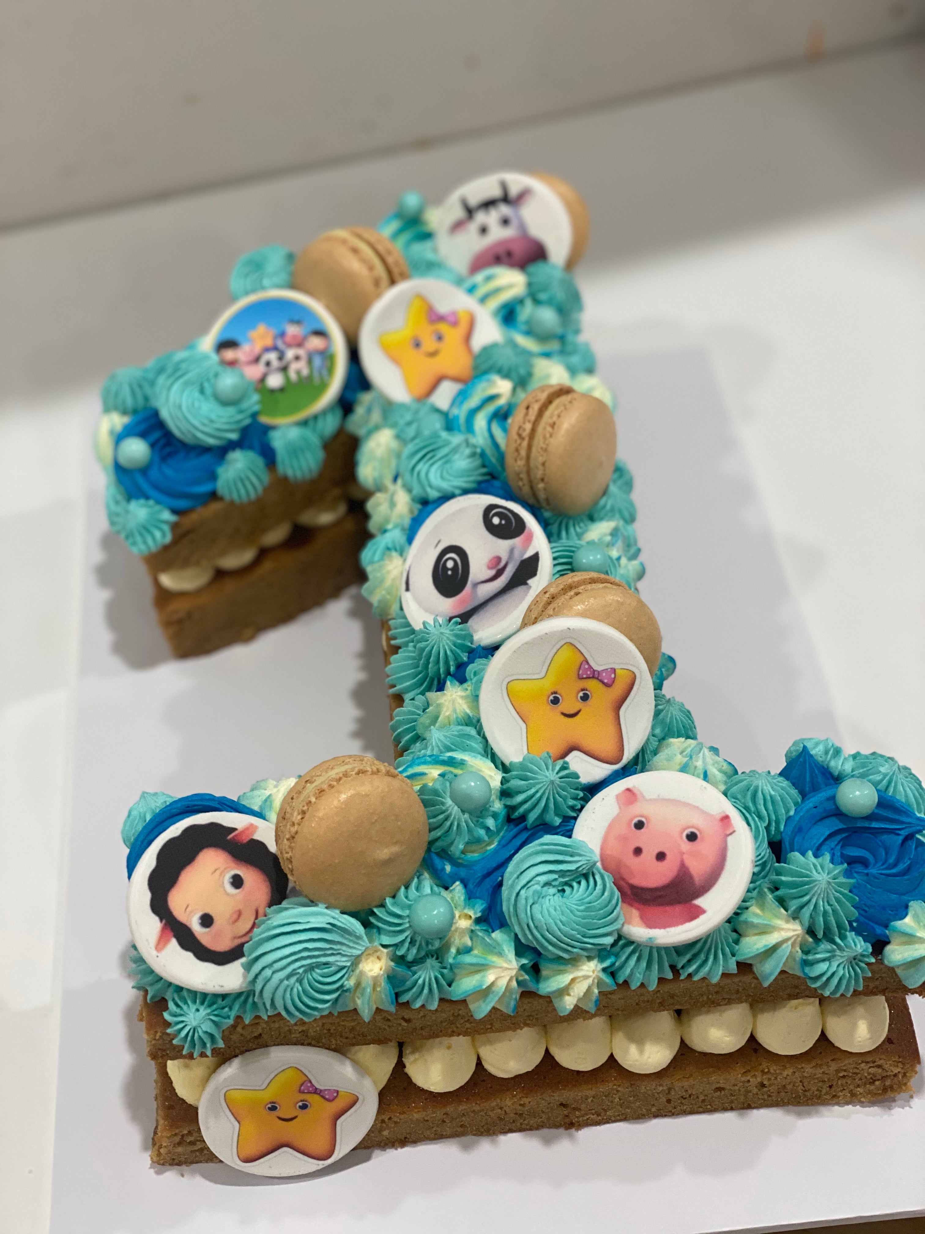 Little baby bum star cake, Food & Drinks, Gift Baskets & Hampers on  Carousell