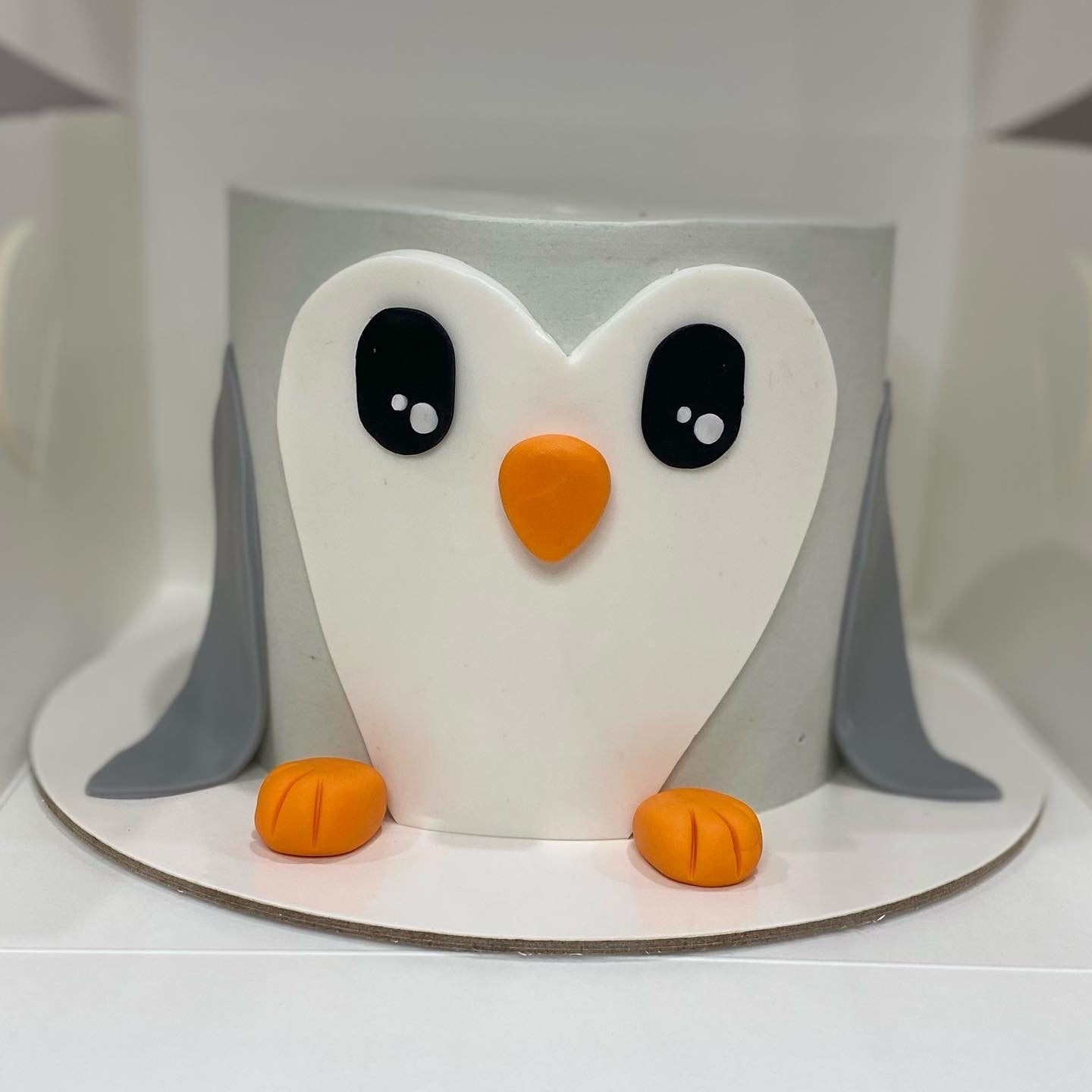 Penguin face- Cake