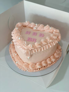 Vintage heart all pinks  -Cake
