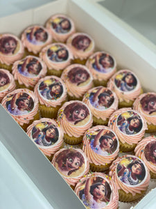 24 mini   ENCANTO cupcakes